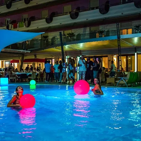 Hotel Cesare Augustus 4*