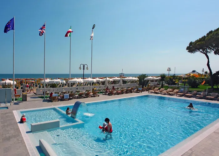 Hotel Cesare Augustus 4*