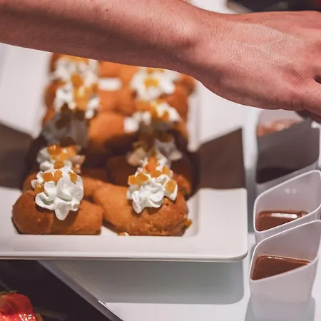 Cesare Augustus מלון 4*