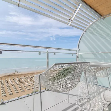 מלון Cesare Augustus