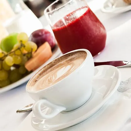 מלון Cesare Augustus לידו די ג'סולו